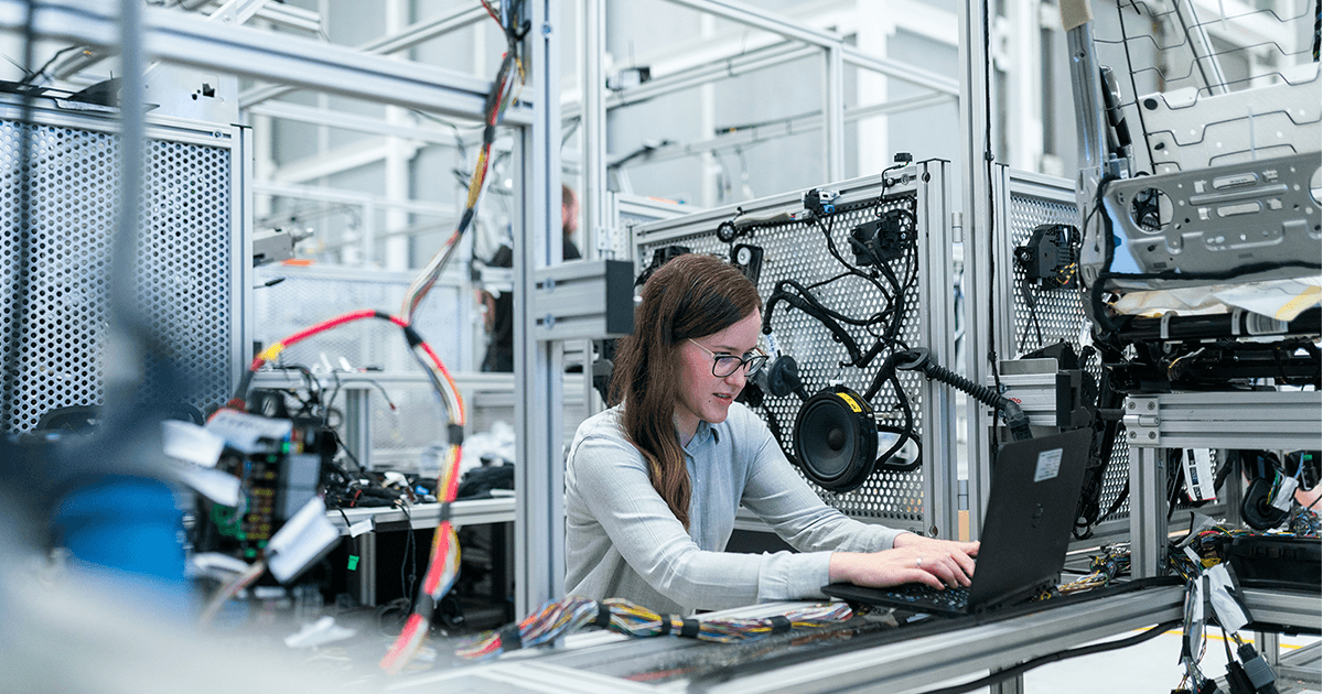 展示InDTU系列工业蜂窝数据终端的高可靠性设计，包括多级链路检测机制、自动网络故障恢复功能，以及支持远程配置和管理的特点，帮助用户实现无人值守现场的稳定无线bjl平台(中国区)官网和高效设备管理。